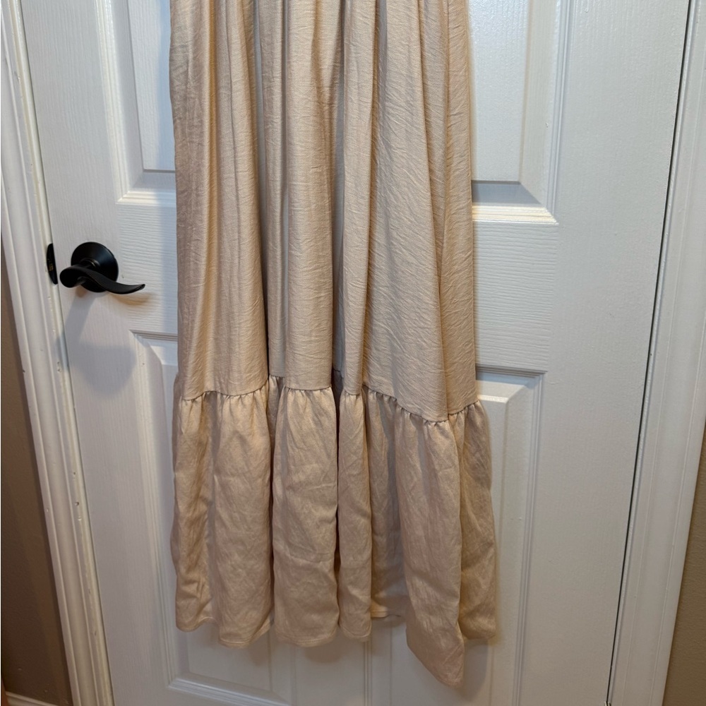 NWT August Sky Light Khaki V Neck Short Sleeve Midi Dress Size S - Picture 3 of 8